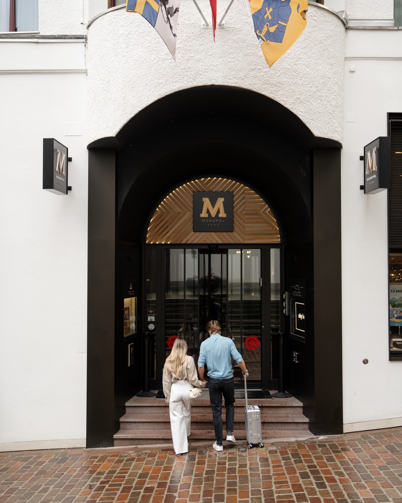 Your St. Moritz stay begins the moment you check in at Monopol. 🤩 #ThePreferredLife #stmoritz #hotelsofstmoritz #hotelmonopol #bestdestinations